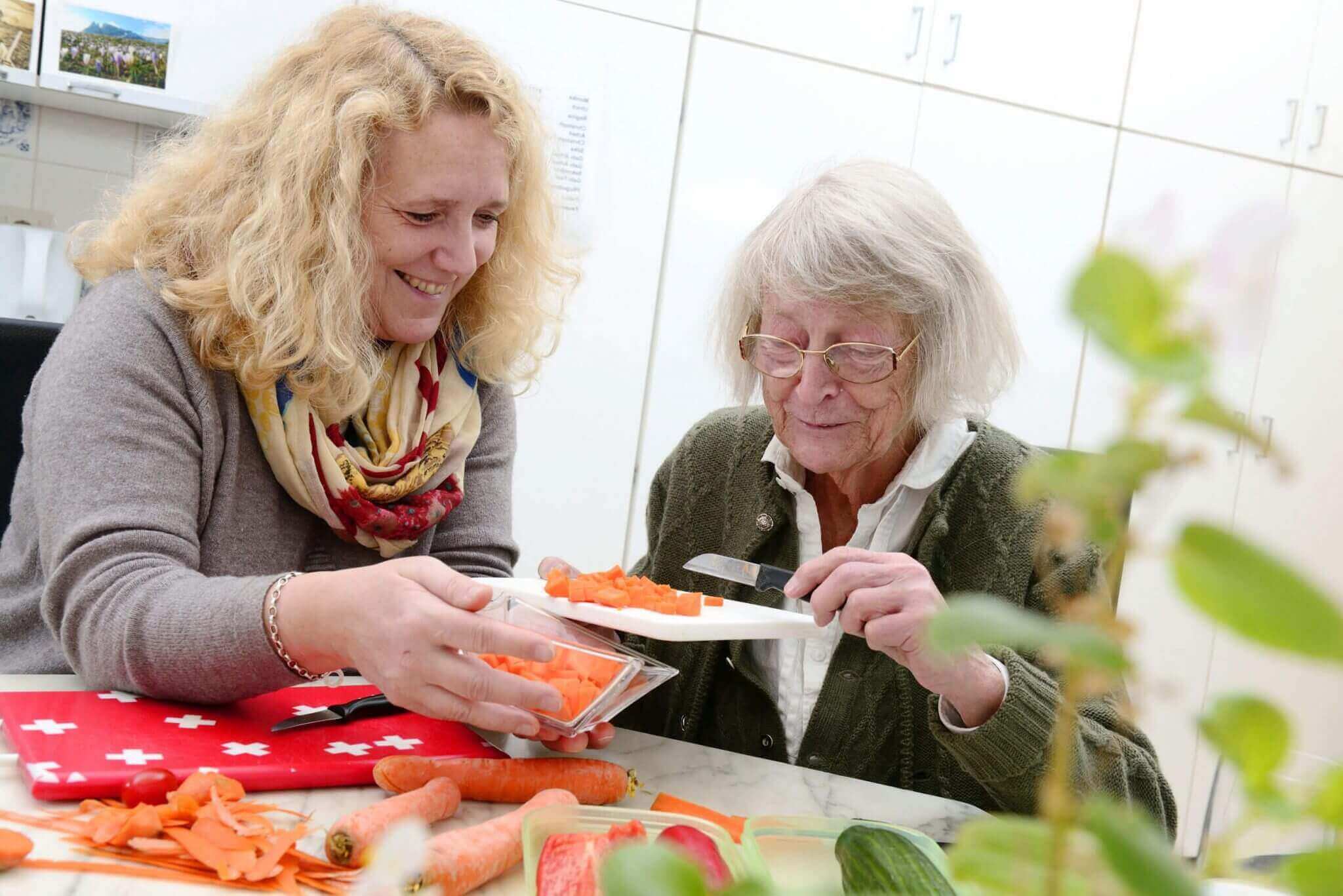 Pflege zu Hause | Angebote zur Entlastung im Alltag